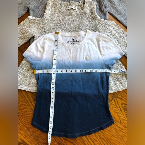 13/14Y💐Abercrombie & Fitch Bundle of 3: Blue Ombre Tee and 2 Grey Sweaters - Picture 3 of 9